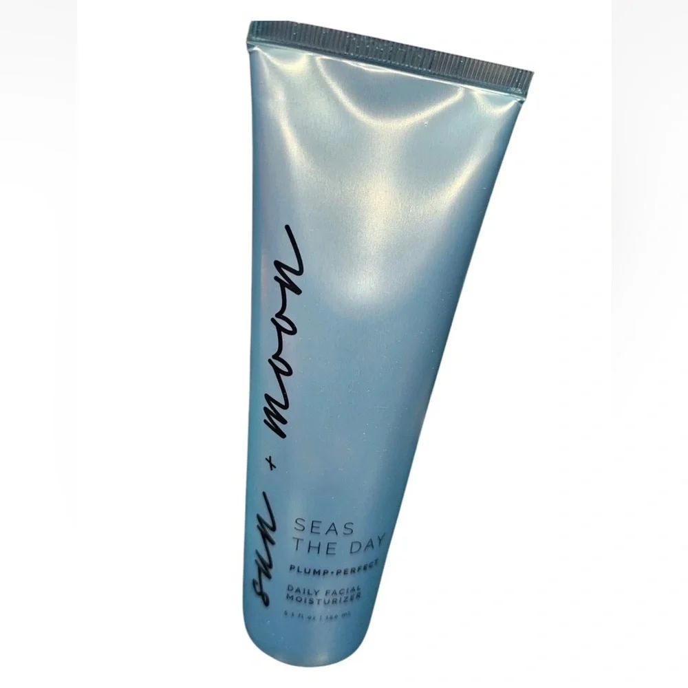 🎟️🎟️ Sun And Moon Seas The Day Plump Perfect Daily Facial Moisturizer New In Box - Picture 3 of 9
